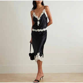 Conjunto Luxo com Renda Contrastada e Saia Longa – Elegância Atemporal