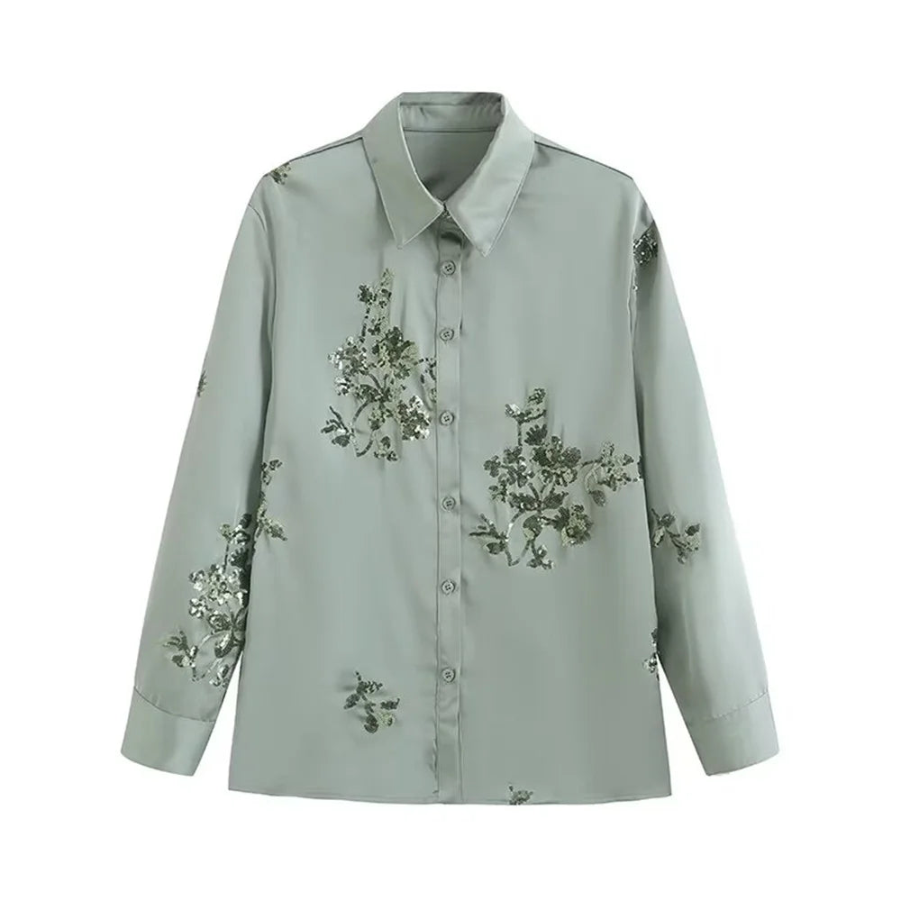 Conjunto de Camisa Bordada à Mão com Paetês e Calça de Cetim – Sofisticação em Cada Detalhe