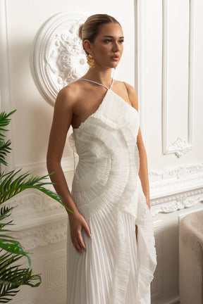 Vestido Sexy Assimétrico e Decote nas Costas – Sem Mangas, Com Babados, Cintura Alta e Modelagem Slim