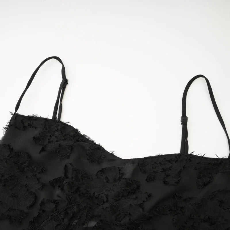 Vestido Longo Renda Floral Exclusiva e Caimento Fluido de Luxo