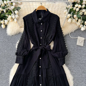 Vestido Longo com Renda e Botões Frontais – Modelagem A-line e Cintura Ajustável