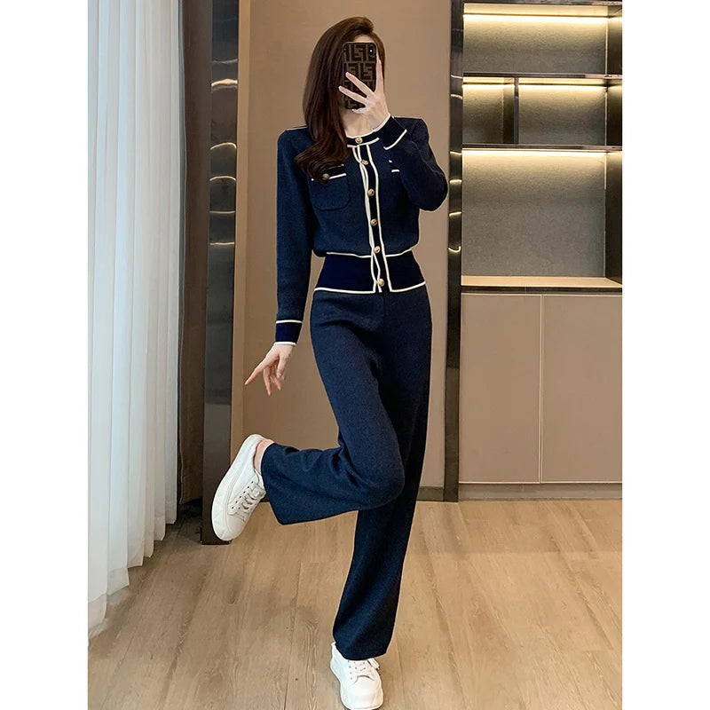 Conjunto Feminino Outono/Inverno Listrado – Cardigan de Tricô + Calça Pantalona