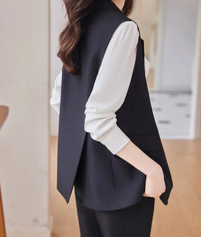 Conjunto Três Peças - Camisa, Colete e Blazer
