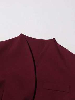 Conjunto de Alfaiataria – Blazer com Gola Alta e Calça de Cintura Alta com Botões Decorativos