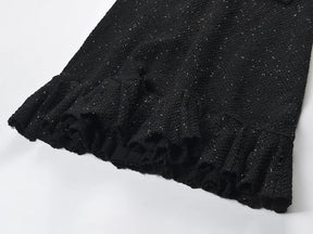 Vestido Tweed com Pérolas e Botões de Cristal – Silhueta Slim e Elegância Atemporal
