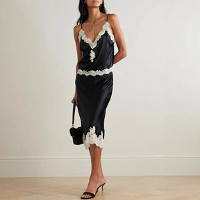 Conjunto Luxo com Renda Contrastada e Saia Longa – Elegância Atemporal