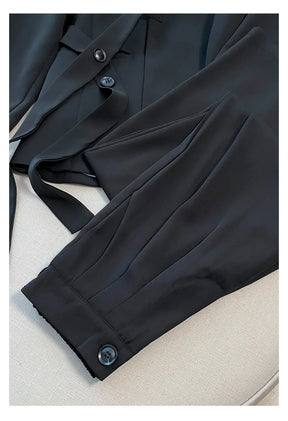 Conjunto Blazer Com Botão e faixa lateral