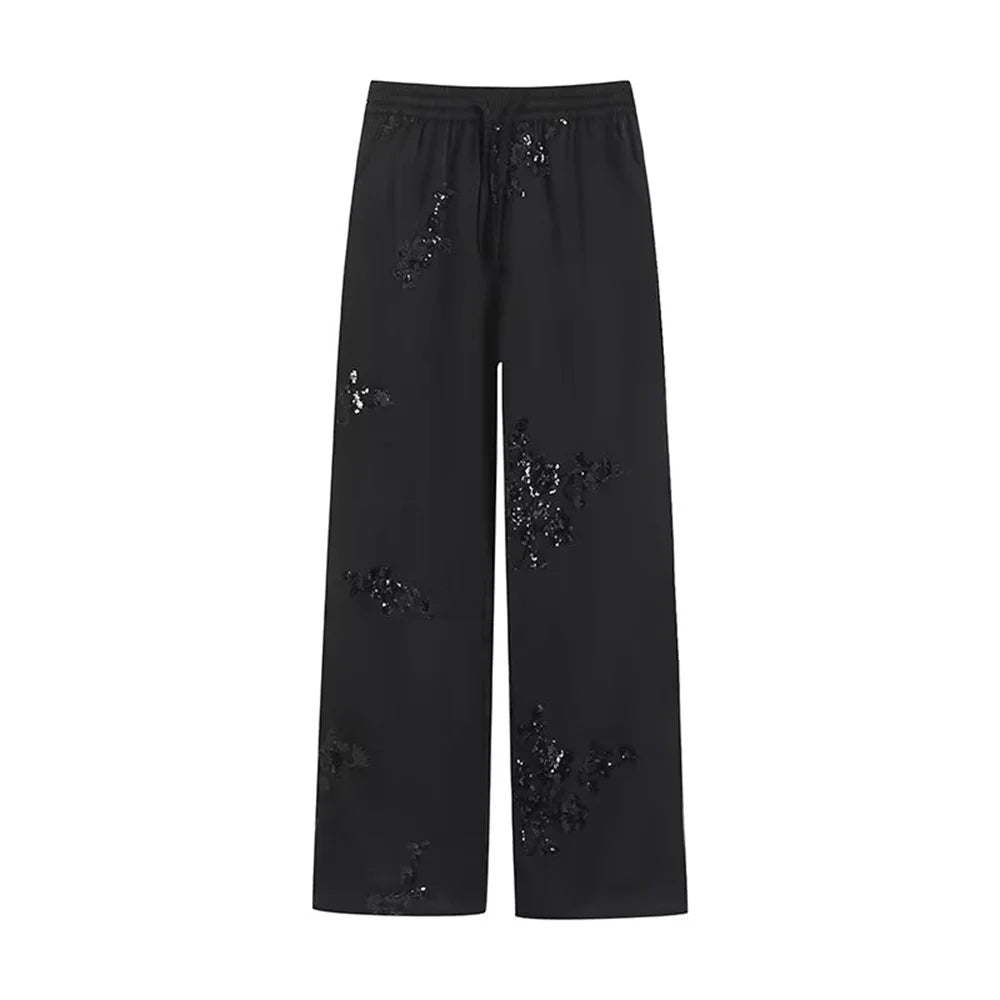 Conjunto de Camisa Bordada à Mão com Paetês e Calça de Cetim – Sofisticação em Cada Detalhe