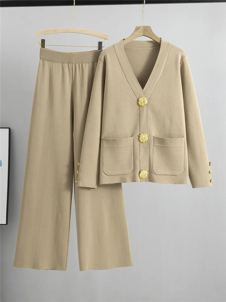 Conjunto Feminino Elegante em Tricô – Cardigan de Botões e Calça de Cintura Alta com Perna Larga