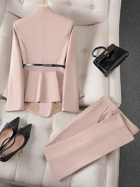 Conjunto Blazer e Calça Alfaiataria com cinto elegante