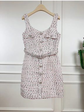 Vestido de Alça em Tweed com Cinto – Elegância e Toque Romântico