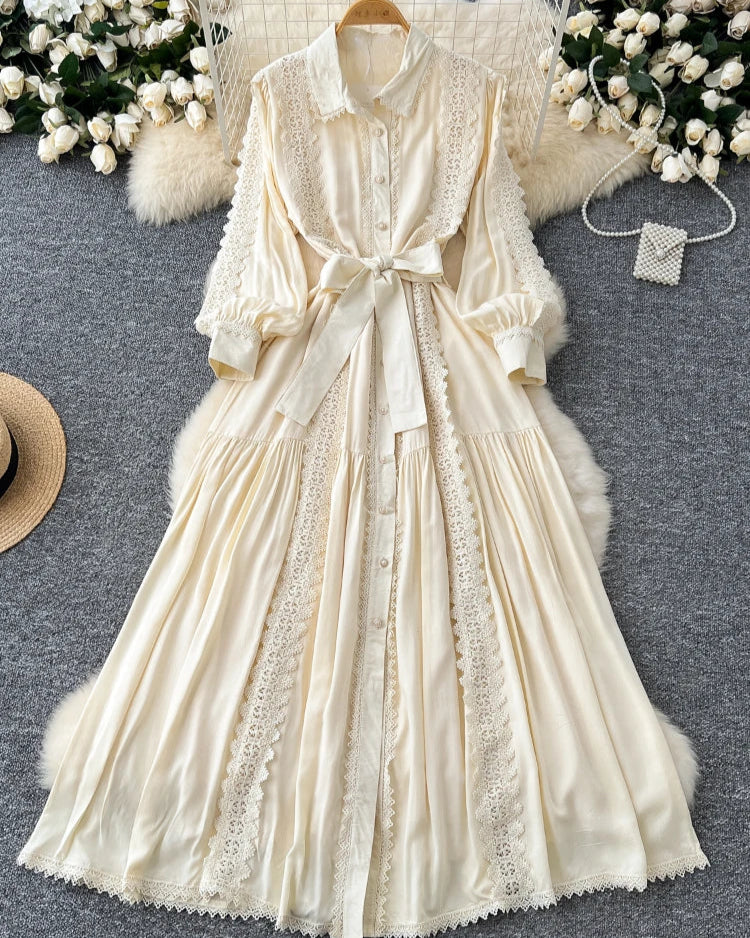 Vestido Longo com Renda e Botões Frontais – Modelagem A-line e Cintura Ajustável