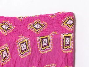 Conjunto Essence – Top Estampado em Favo & Saia Midi de Cintura Alta