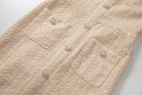 Vestido Preto Elegante com Pedrarias Bordadas à Mão e Cintura Marcada