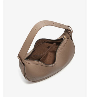 Bolsa  – Modelo Meia-Lua, Estilo Crossbody, Elegante