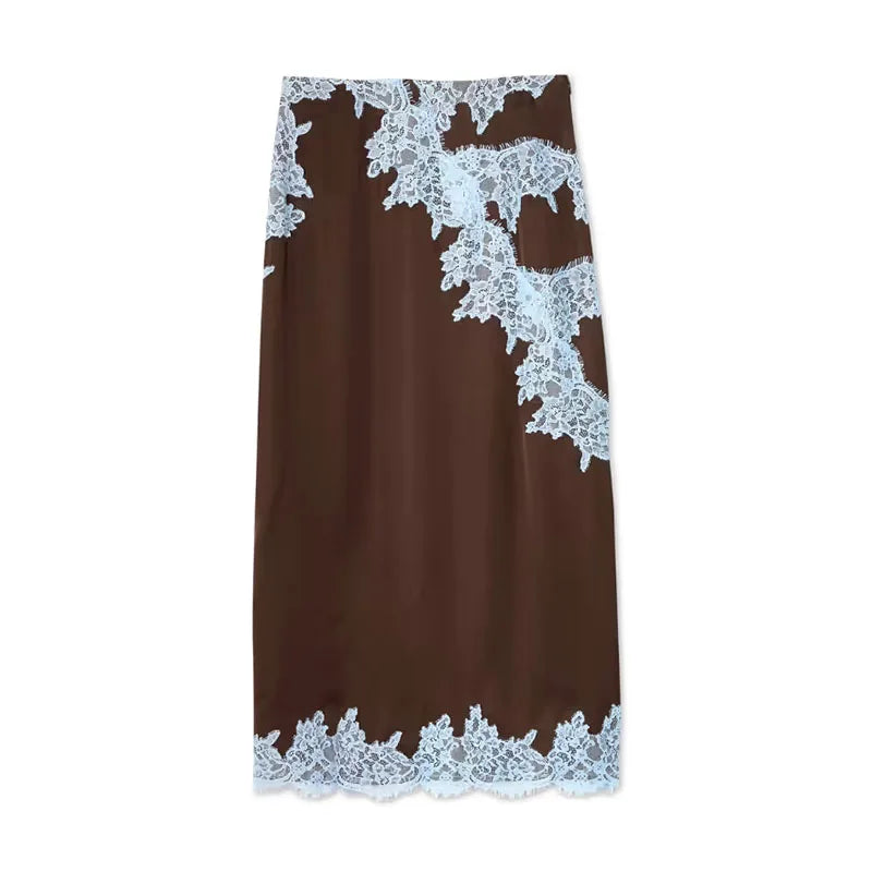 Conjunto Luxo com Renda Contrastada e Saia Longa – Elegância Atemporal