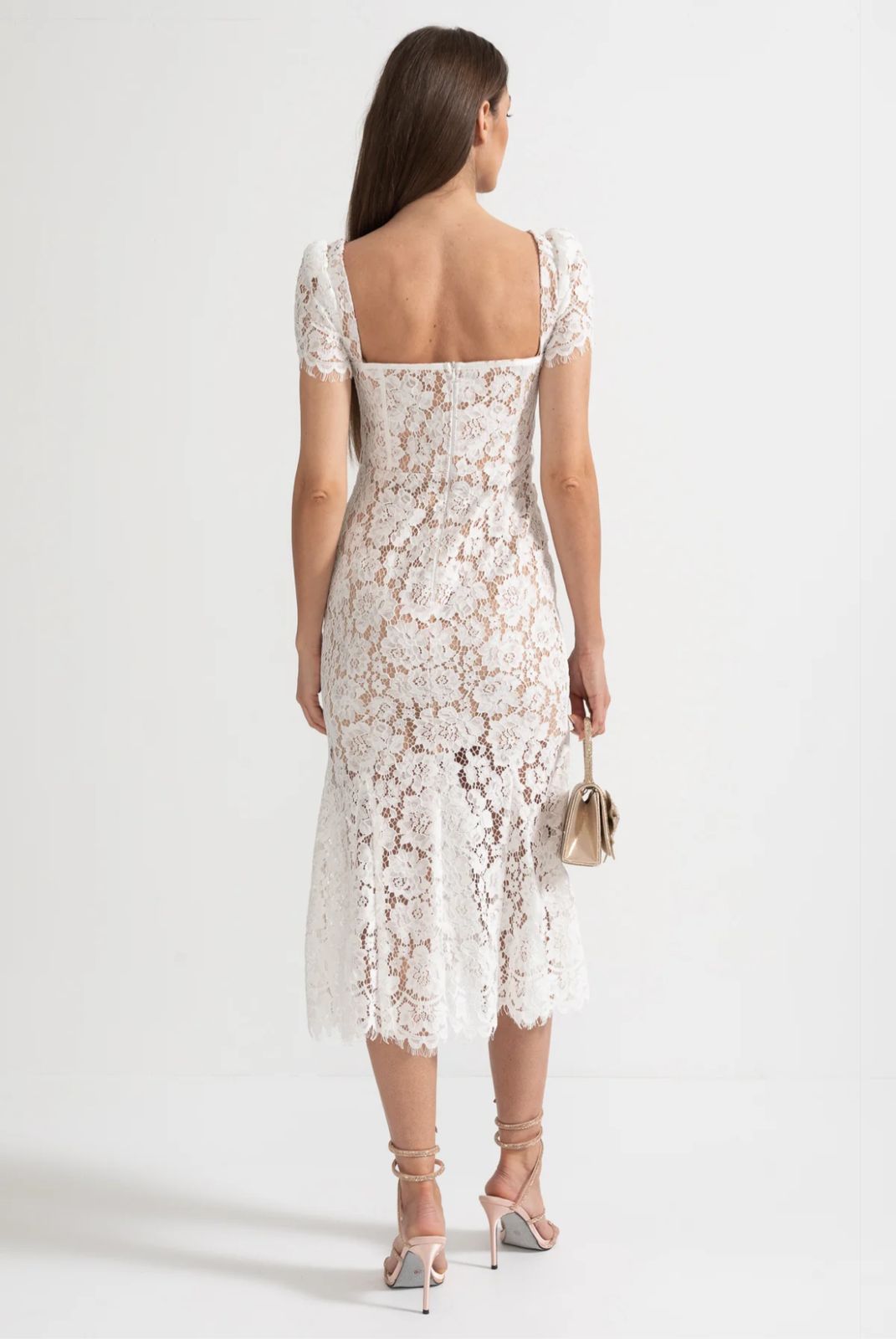 Vestido Longo de Renda Bordada - Silhueta Sereia com Estrutura Interna e Elegância Atemporal